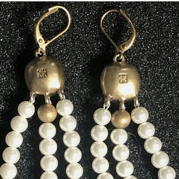 Givenchy Drop down Faux Pearl Earrings New. - Picture 3 of 13